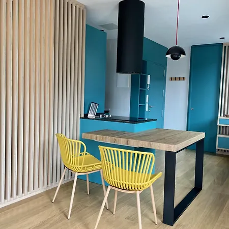 Luxury Loft With Terrace 아파트 *